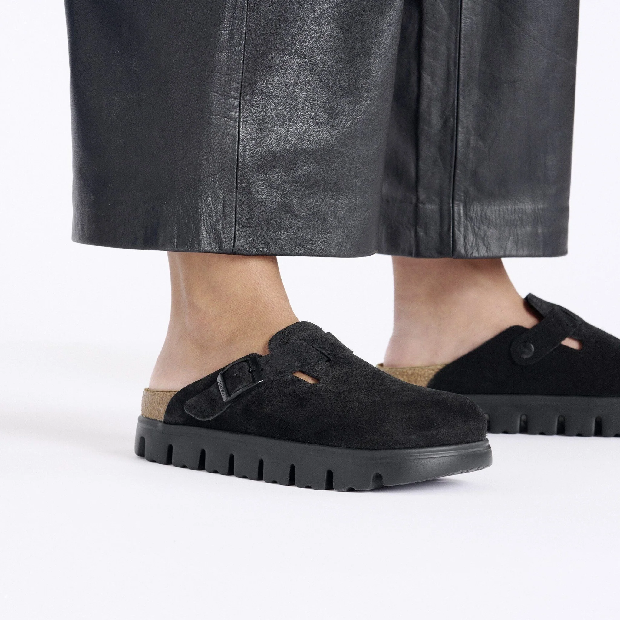 Boston Chunky | Suede | Black - Image 3