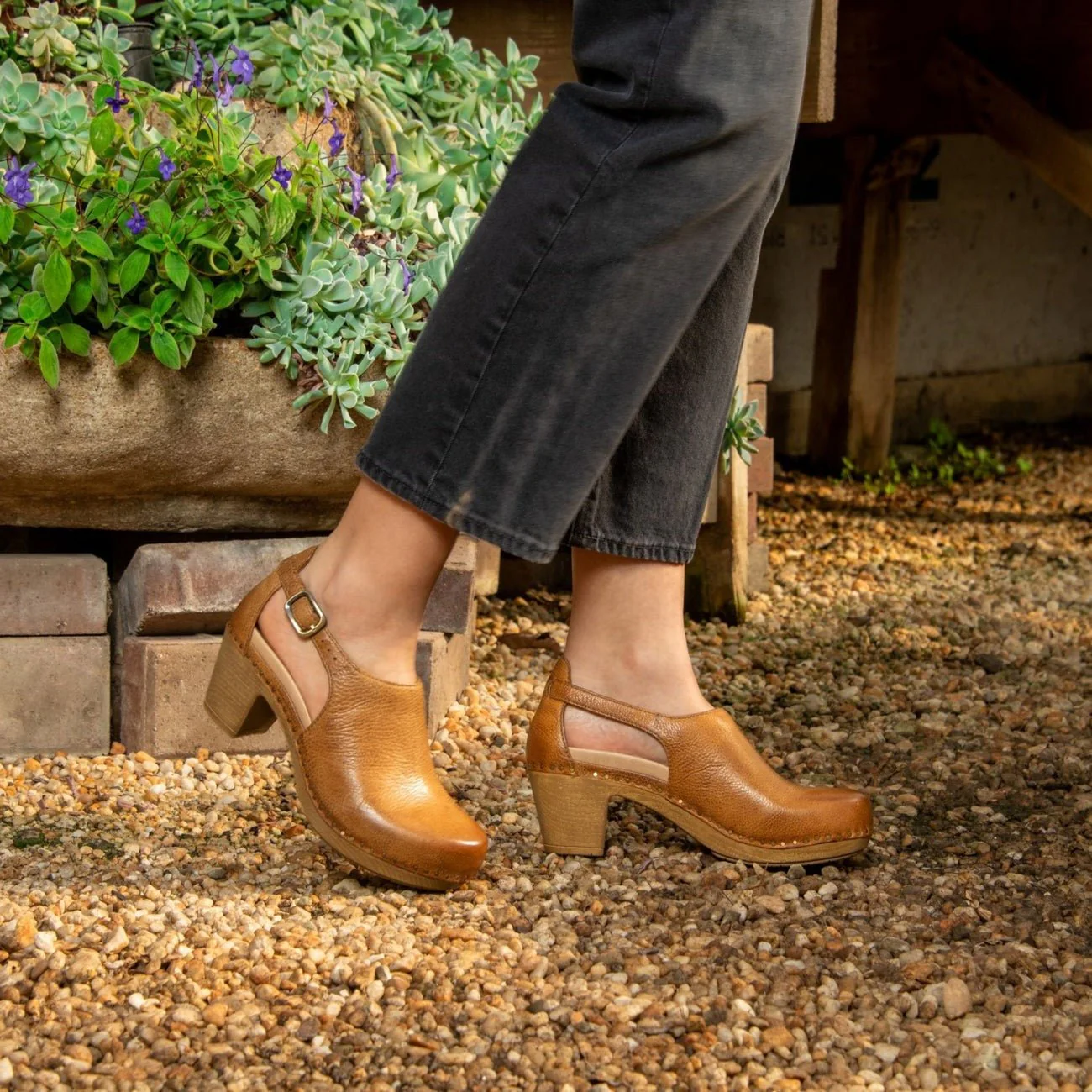 Sassy | Milled Burnished | Tan - Image 2